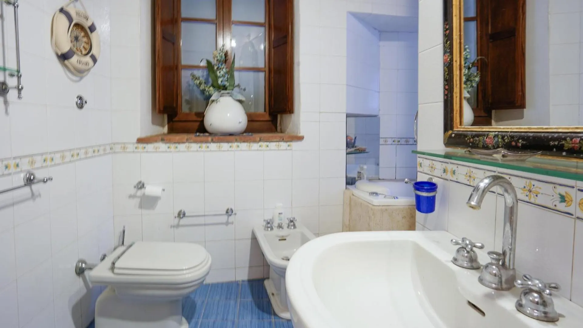 3 Bedroom Stunning Apartment In Rapolano Terme Italy